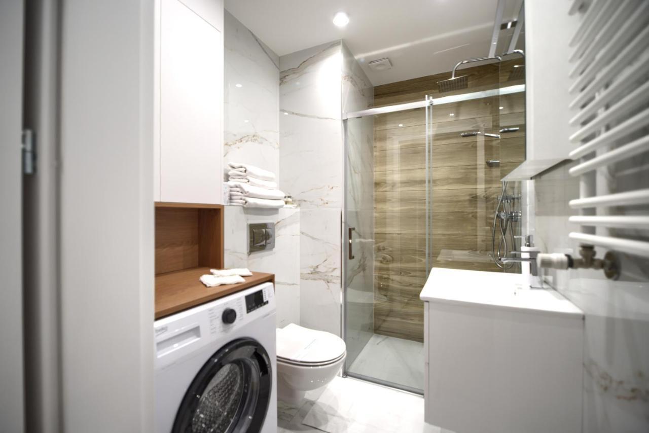 Apartament Exclusive Lotnicza , Parking Faktvat Kielce