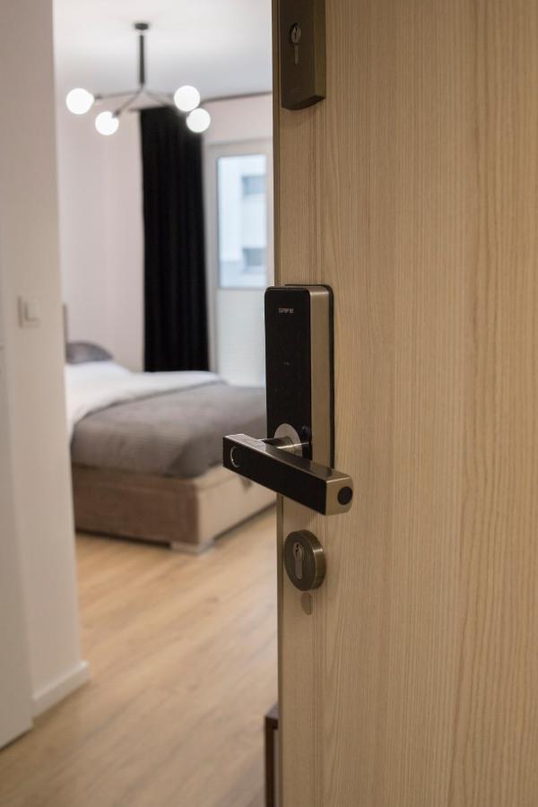 Apartament Exclusive Lotnicza , Parking Faktvat