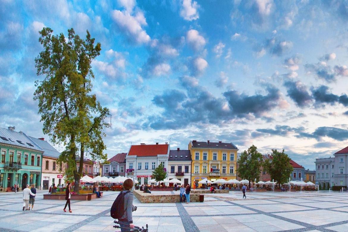 Apartament Exclusive Lotnicza , Parking Faktvat